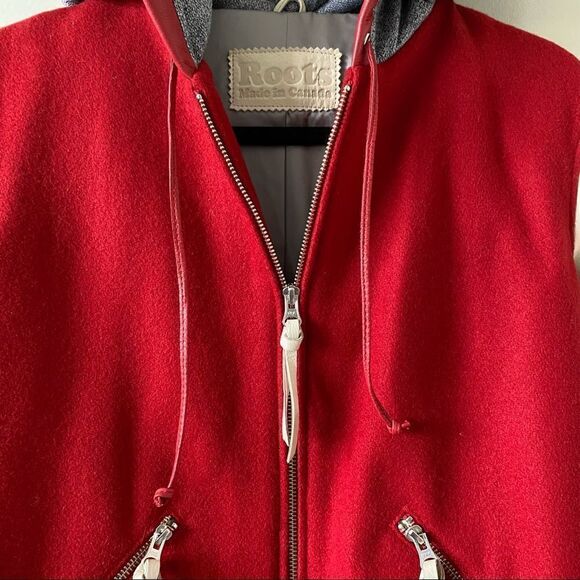 NWT-ROOTS ALEX VARSITY RED AND CREAM WOOL BLEND JACKET (SIZE:10) - Picture 7 of 15